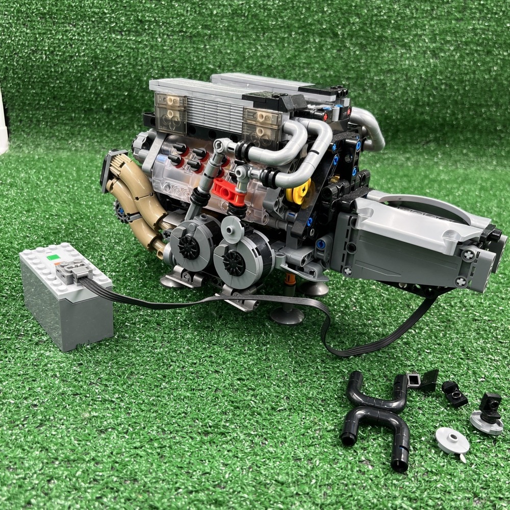 Mould King 10131 W16 Engine Motor Double V8 Cylinder Building Block Toy Set